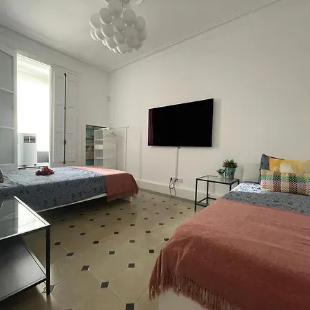 Bcn Private - Universitat Gra Hostel *