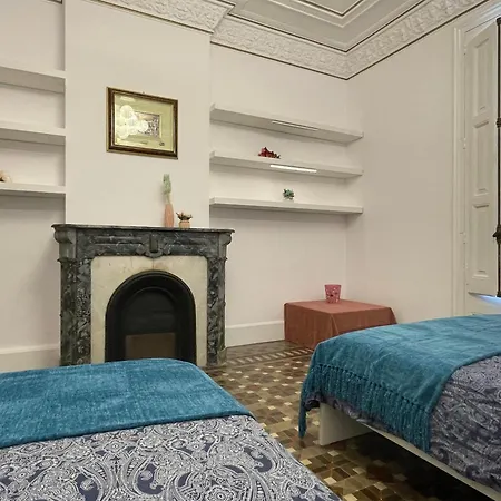Bcn Private - Universitat Gra Hostel *